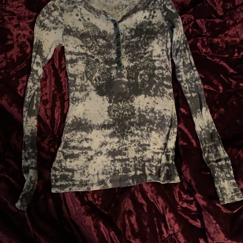 Medium Y2K boho burnout top